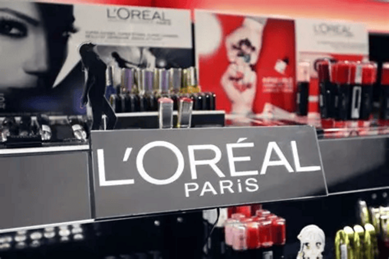 L’Oréal: A Century of Beauty, Innovation, and Purpose-Driven Longevity